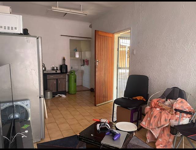 3 BEDROOM HOUSE FOR SALE IN BIRCH ACRES